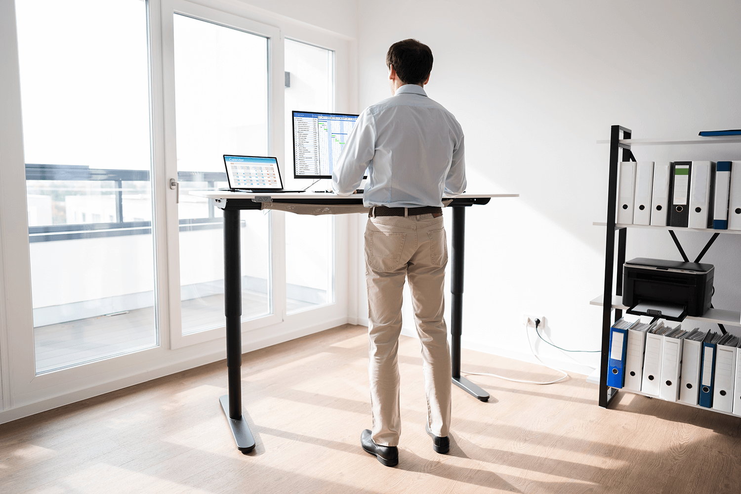 Standing Desks Are They Really Worth The Hype Queensland Physiotherapy